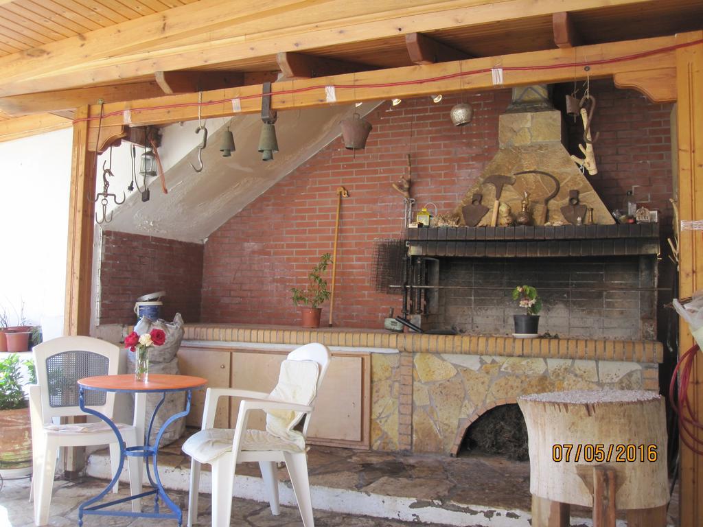 Leonidas Studios Sami  Exterior photo